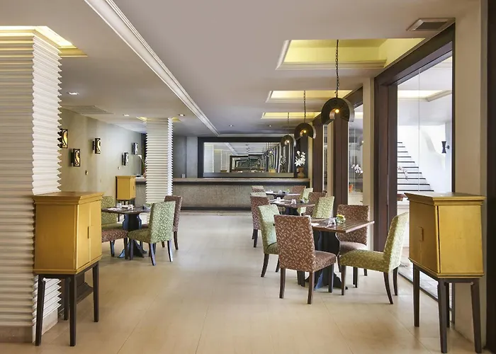 Sukhothai Heritage Resort Sawankhalok