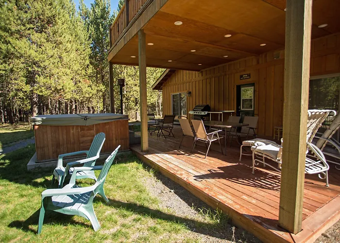 Diamondstone Guest Lodges La Pine