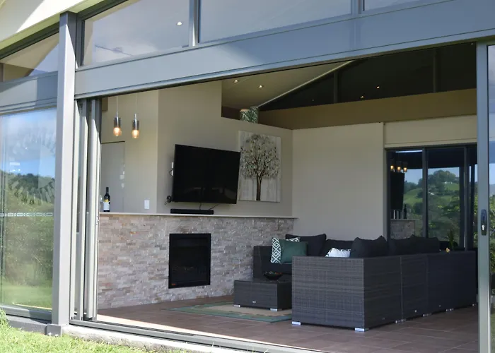 Mapleton Springs Hotel